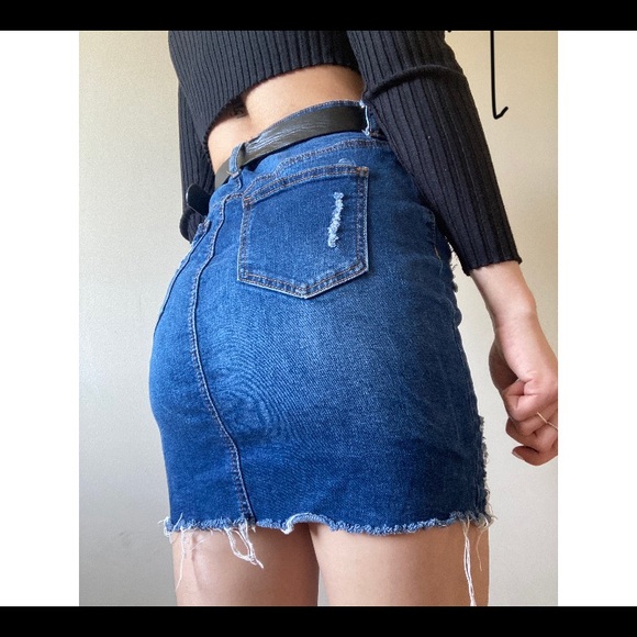 DARK BLUE DENIM SKIRT - Picture 2 of 6